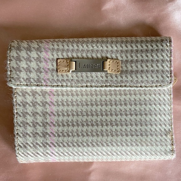 Ralph Lauren wallet - 🐎leather interior great condition - Picture 6 of 6